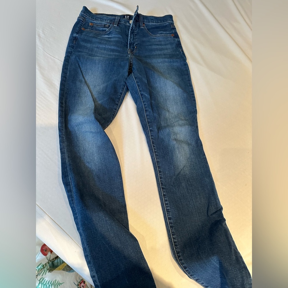 Gap Sz 28 Skinny Jeans